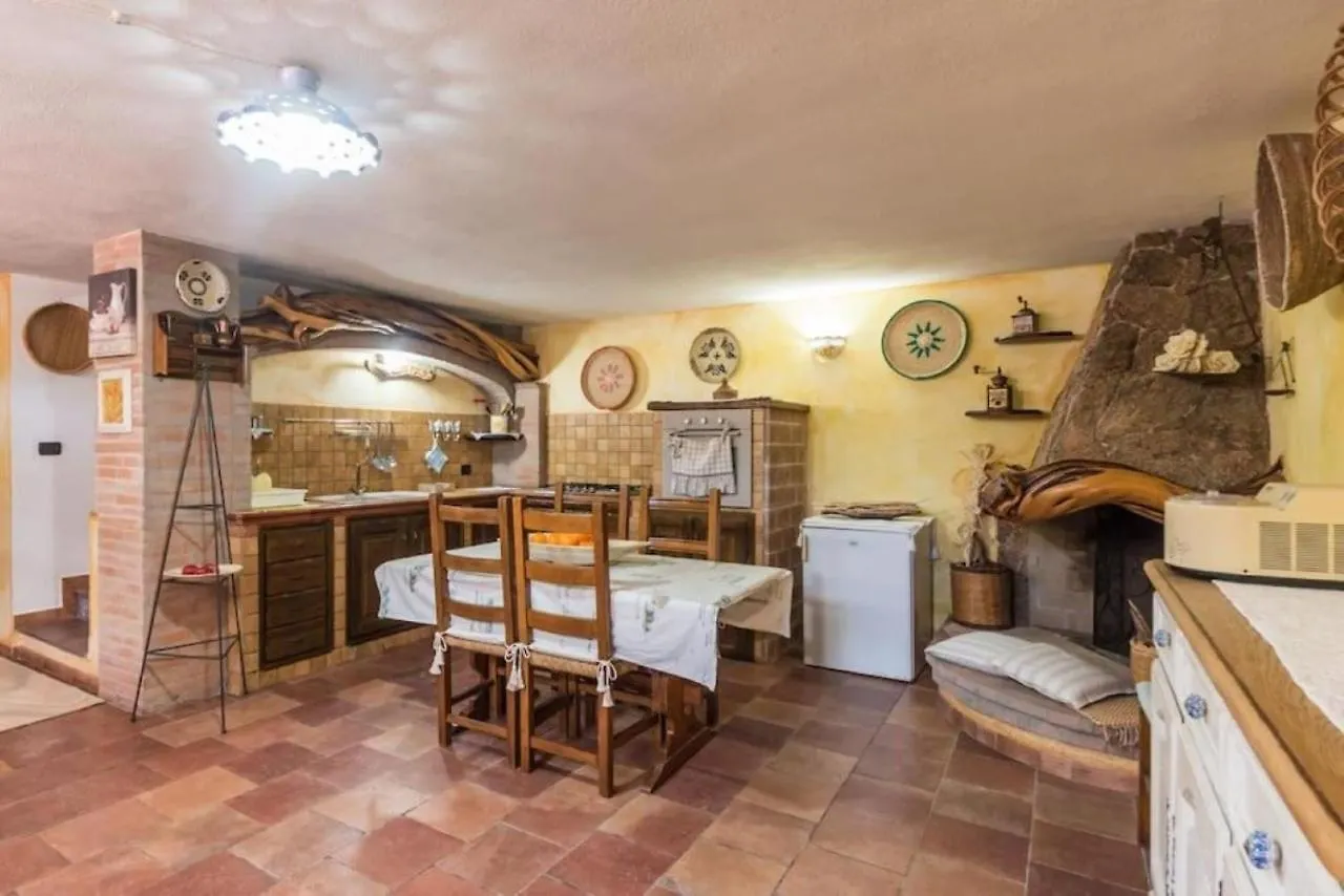 Villa Con Immenso Giardino Orosei