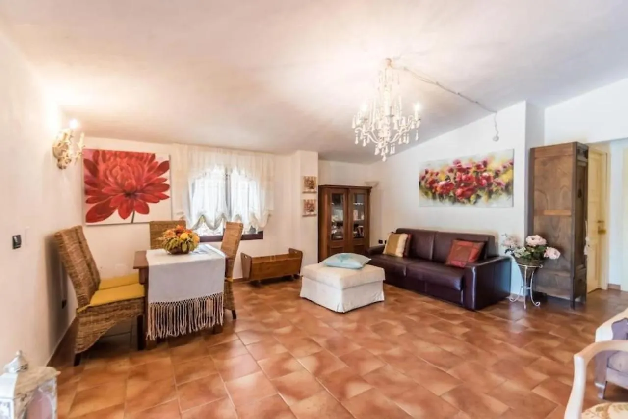 Villa Con Immenso Giardino Orosei Italien
