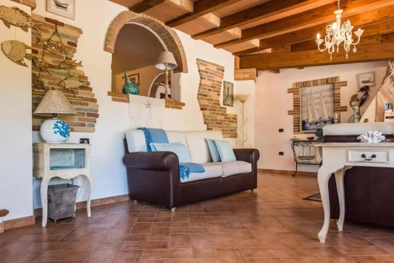 Villa Con Immenso Giardino Orosei